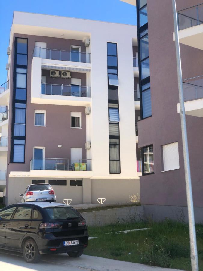 Apartamento Matea Tivat Exterior foto