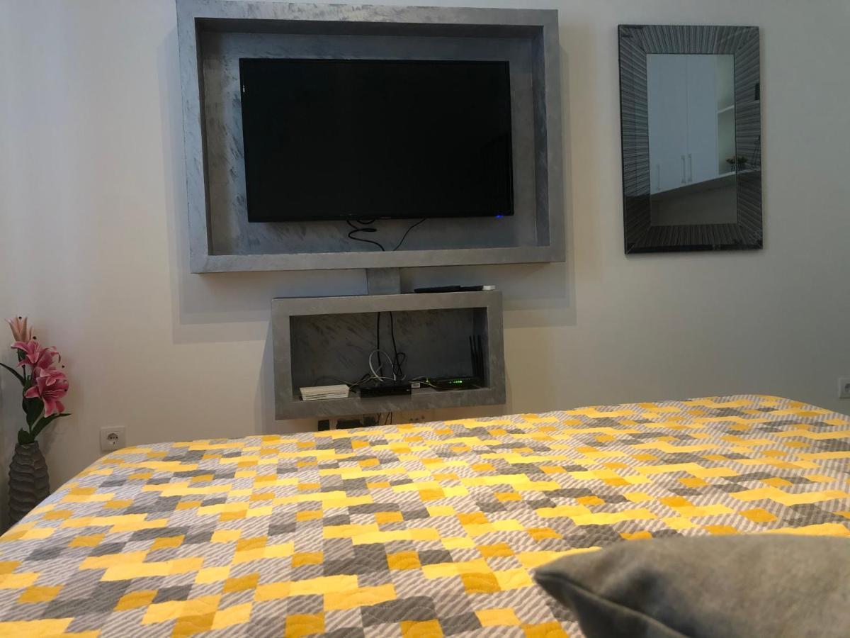 Apartamento Matea Tivat Exterior foto